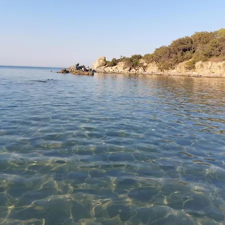A Due Passi Dal Mare Apartmán Àrbatax