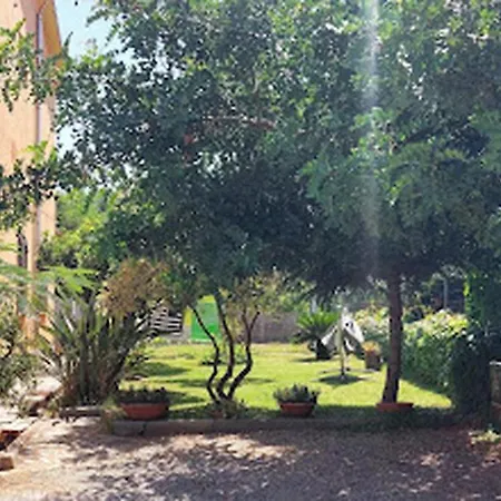 A Due Passi Dal Mare アパート *