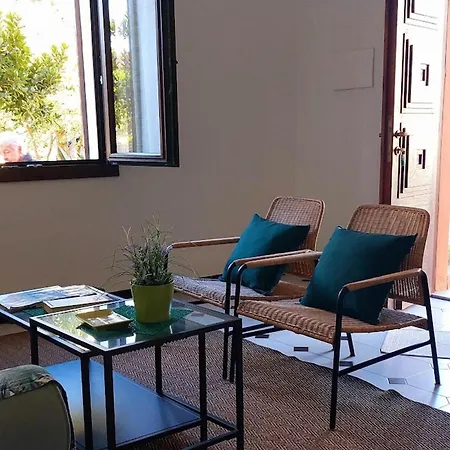 A Due Passi Dal Mare * Àrbatax